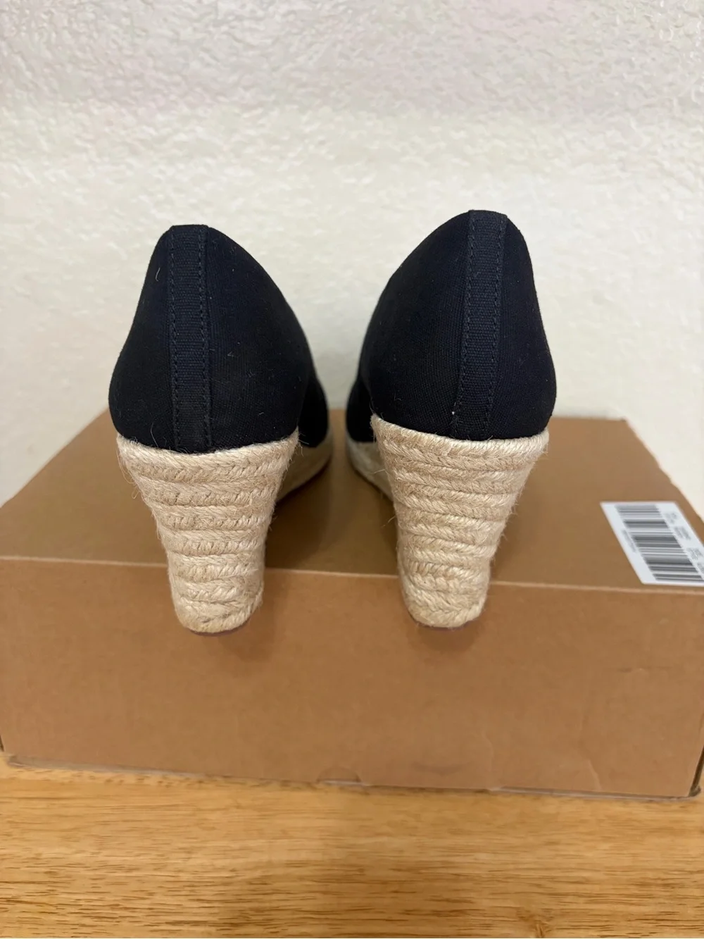 J. Crew Black Canvas Espadrille Wedge Pumps Size 7.5 Heels Round Toe Slip On
